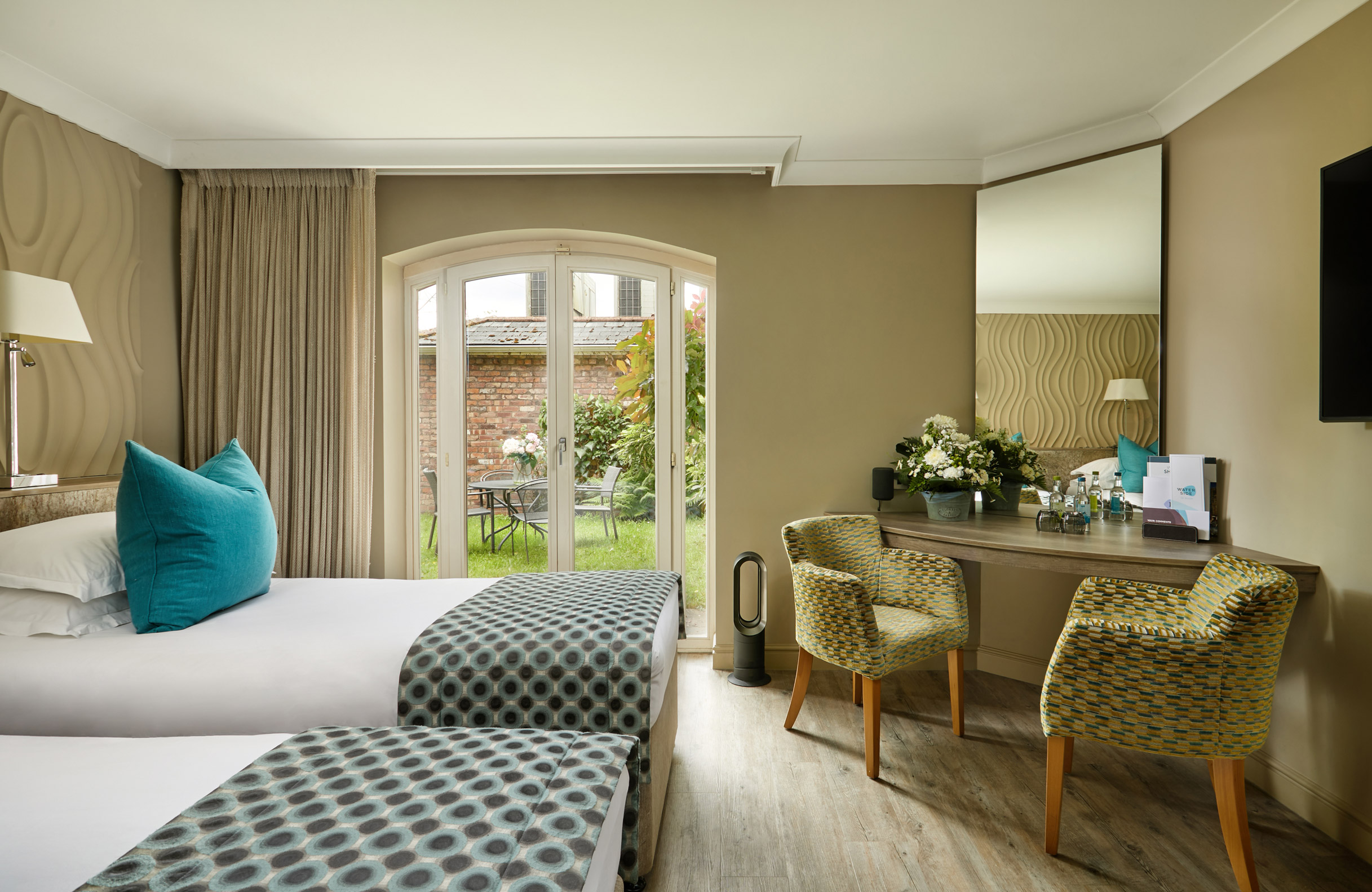 Snuggle and Snooze Advanced Purchase Lion Quays Resort